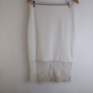 Bebe off white lace hem pencil skirt size L